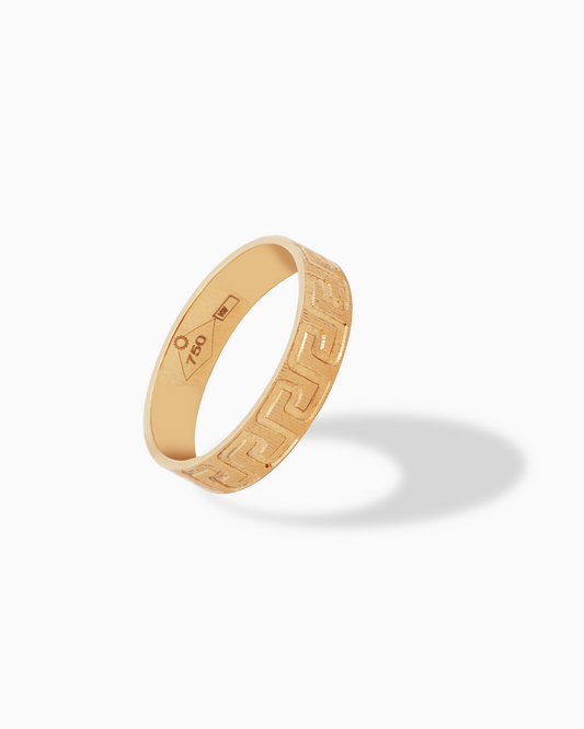 18K Yellow Gold Ring - 2.52g