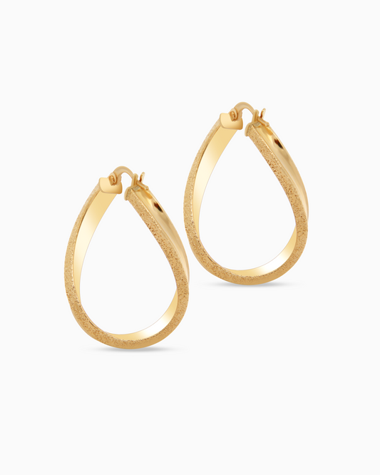 18K Gold Earrings - 2.43g