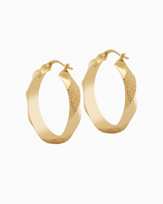 18K Gold Earrings - 3.90g