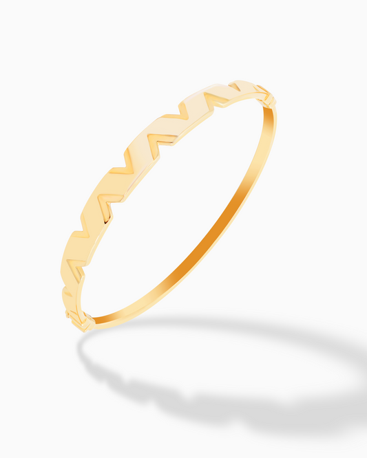 18K Yellow Gold Bangle - 8.82g
