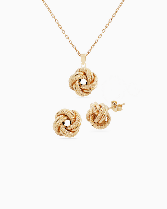 18K Yellow Gold Half Set - 3.94g