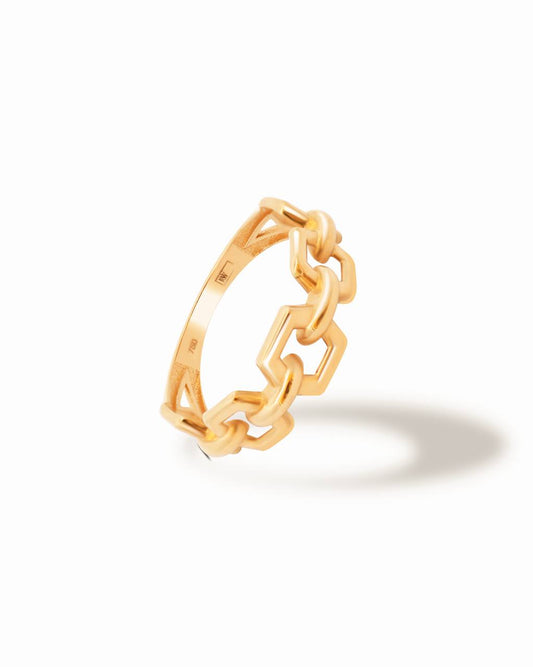 18K Yellow Gold Ring - 2.45g