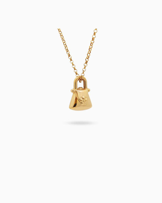 18K Gold Pendant - 1.67g